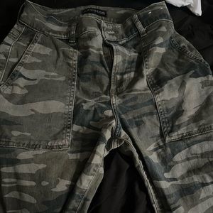 express camo pants